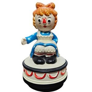 Vintage Artmark Raggedy Ann Chalkware‎ Music Box Plays "This Old Man"